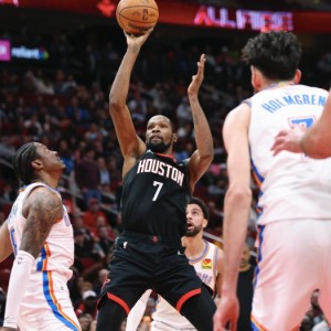 半岛体育网址-末节16分大崩盘！火箭狂抢60板仍被打爆，杜兰特23中7罕见迷失