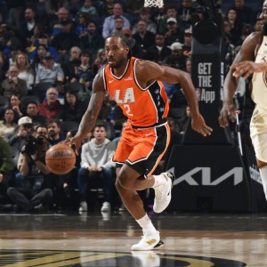 半岛体育官网-逆转30分！小卡23分快船完胜勇士，加兰首秀5失误，勇士气氛不佳