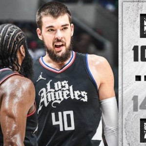 半岛体育APP-【现场】主场37分惨败 绿军终结快艇主场连胜