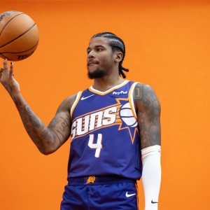 太阳主帅：杰伦·格林今天和下一场不会出战 但他已更接近复出了