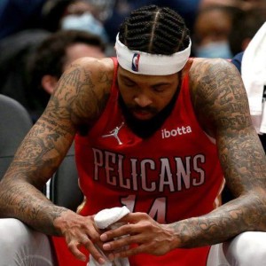 半岛体育网址-鹈鹕悲歌：被伤病拖垮的天才 被锡安耽误的莺歌